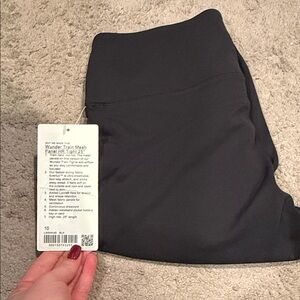 Brand New Lululemon Wunder Train Mesh Panel HR tights black 25”